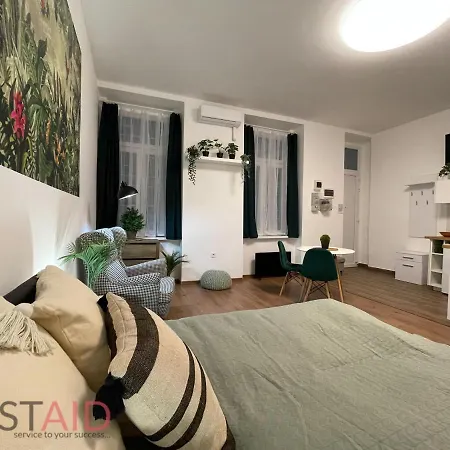 D68 - Hostaid Apartment Budapest
