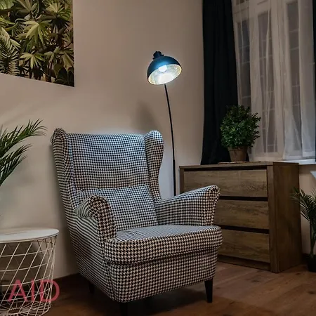 D68 - Hostaid Budapest